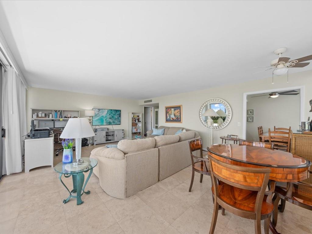 MAYFAIR HOUSE CONDO - Residential
