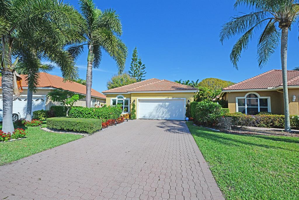 NEWPORT BAY CLUB - Residential