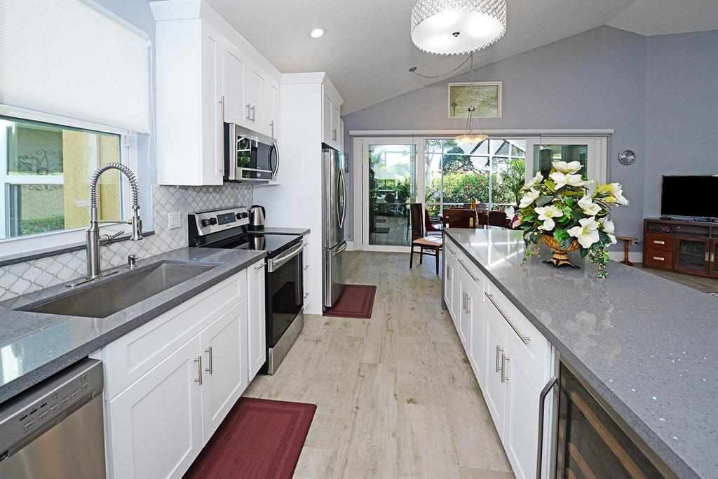 NEWPORT BAY CLUB - Residential