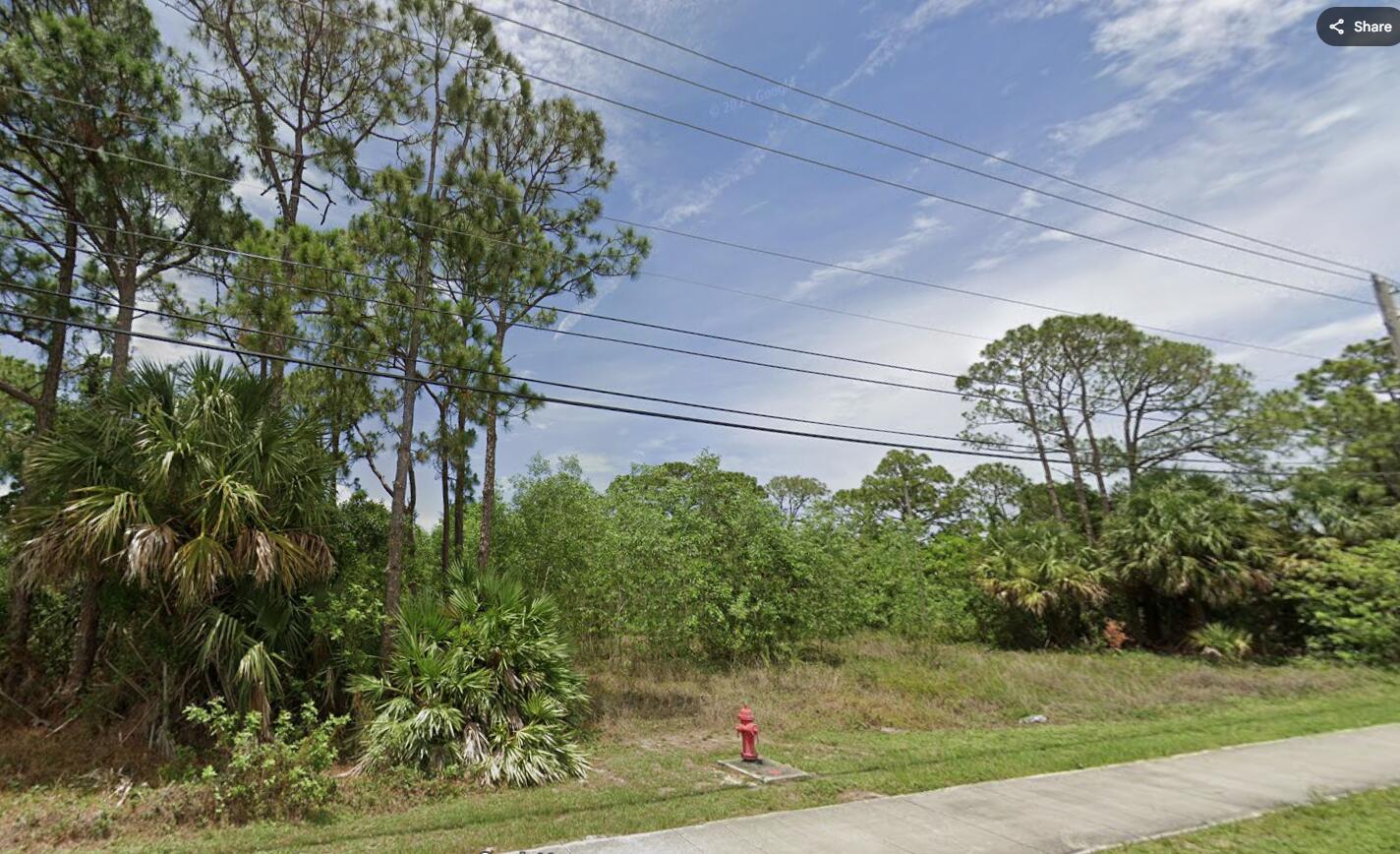 PORT ST LUCIE SECTION 27 - Land