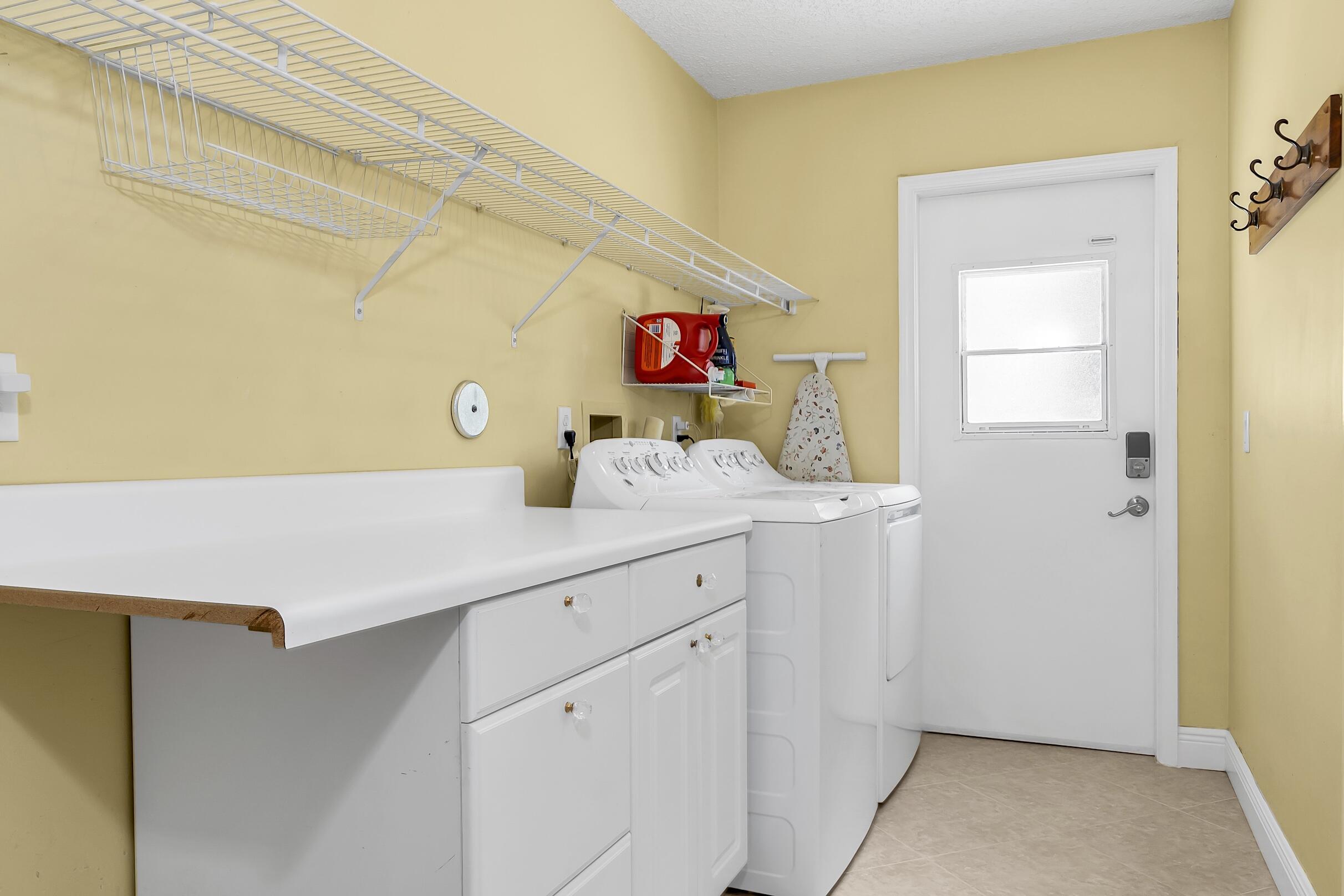 PALM BEACH FARMS CO 3 - Residential