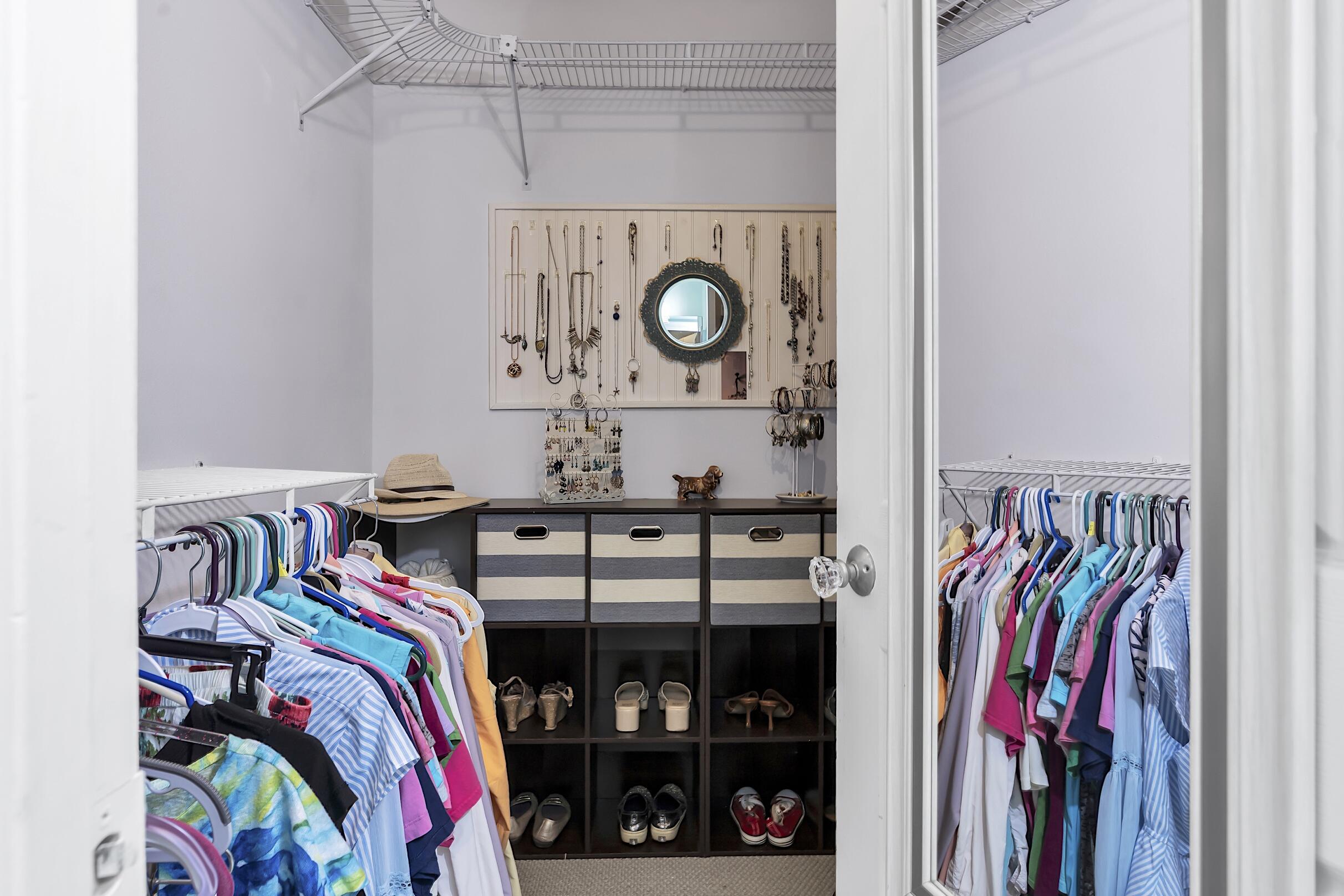 PALM BEACH FARMS CO 3 - Residential