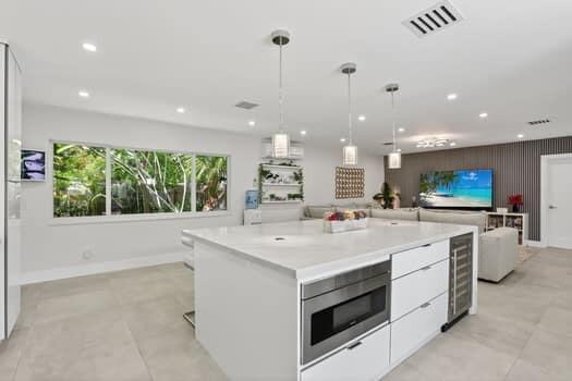 EDGEWOOD AMENDED PLAT - Residential Lease