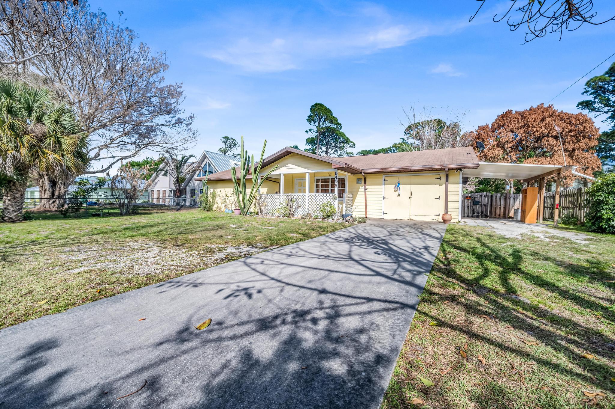 INDIAN RIVER ESTATES UNIT 8 - Residential