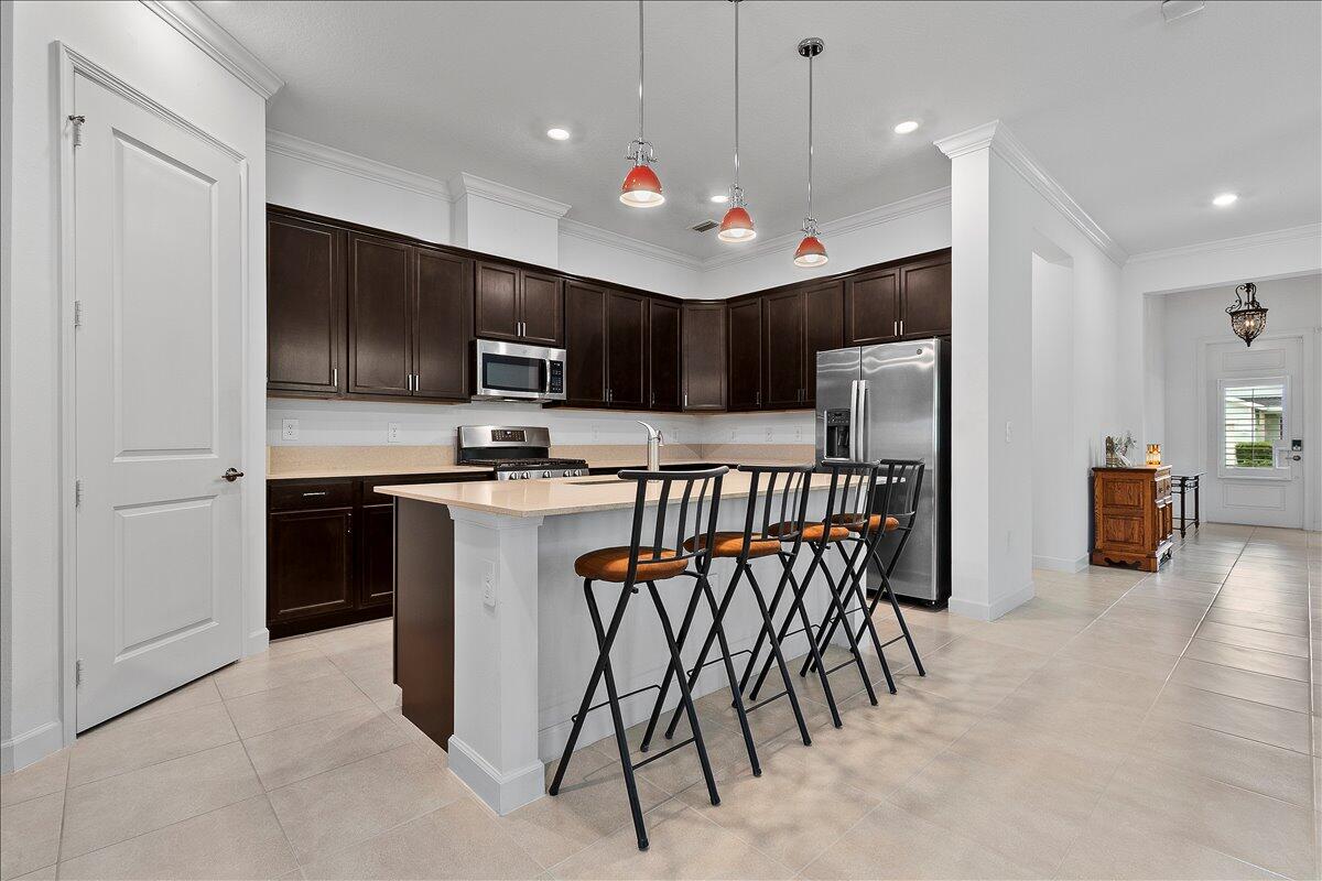 786 SE Woodbine Road