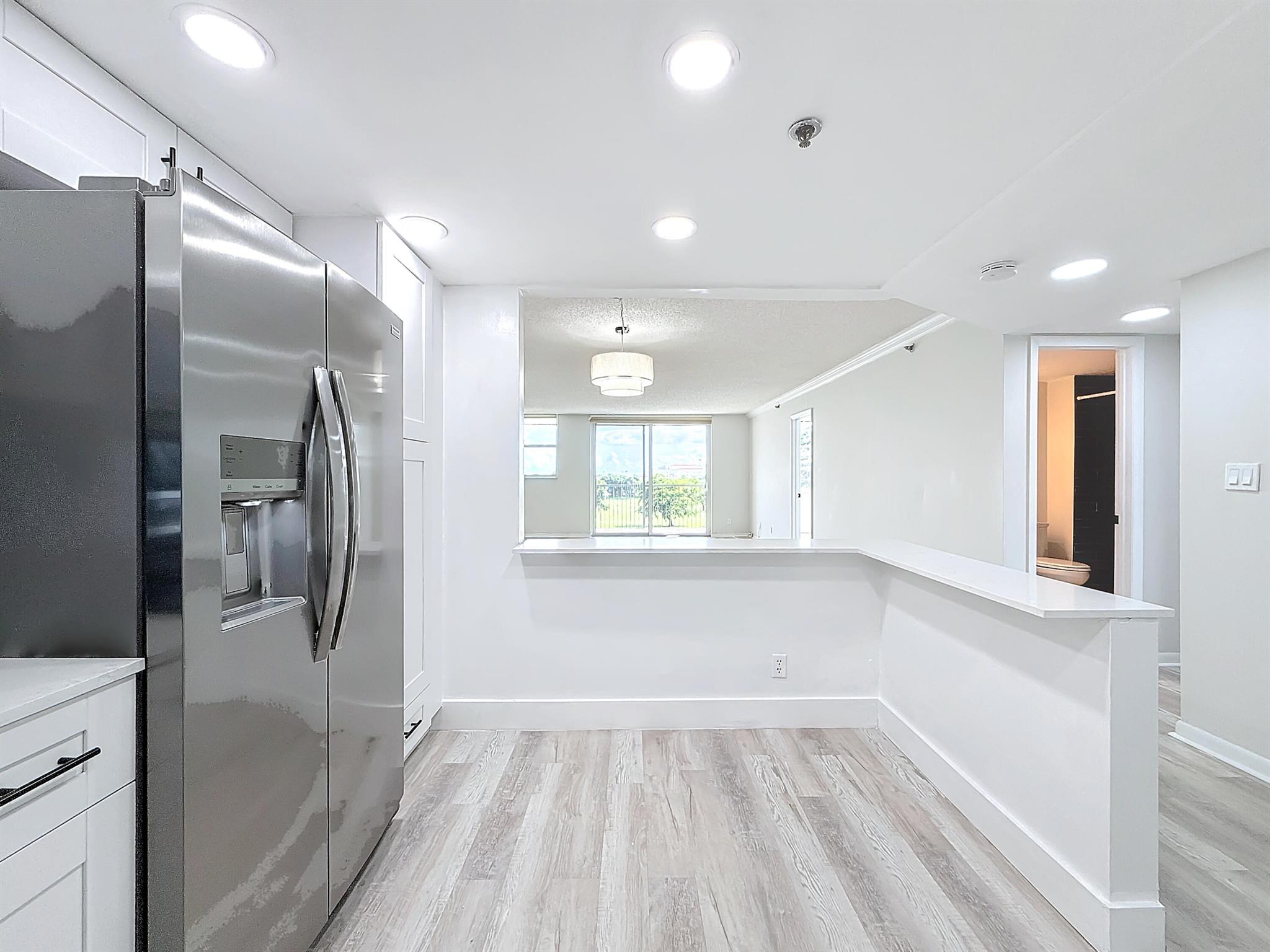 ROLLING HILLS GOLF AND TE - Residential Lease