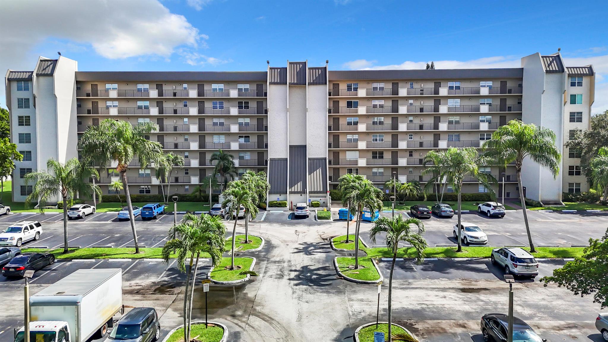 ROLLING HILLS GOLF AND TE - Residential Lease