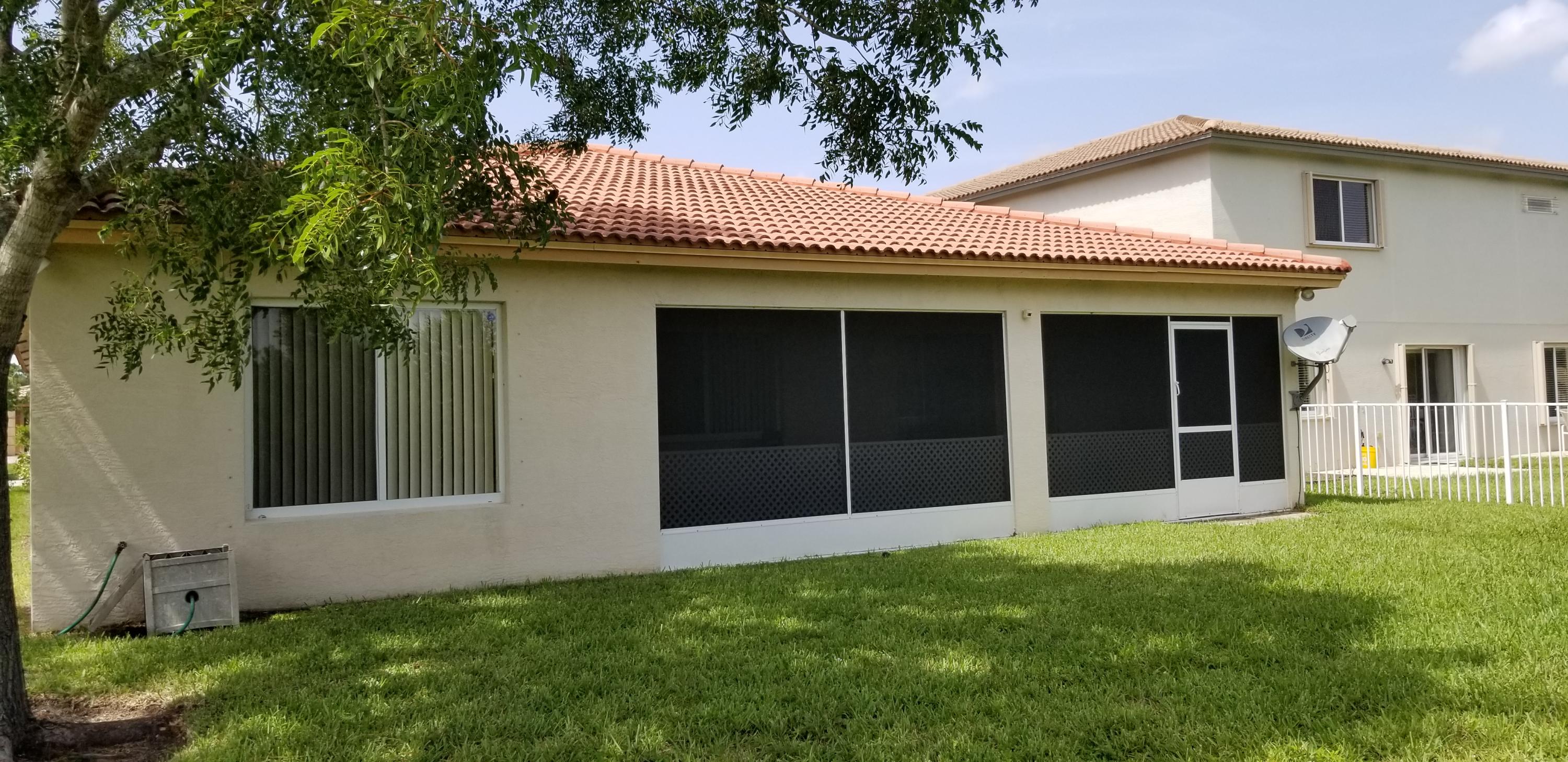 FIRST REPLAT OF PORTOFINO ISLES - Residential Lease