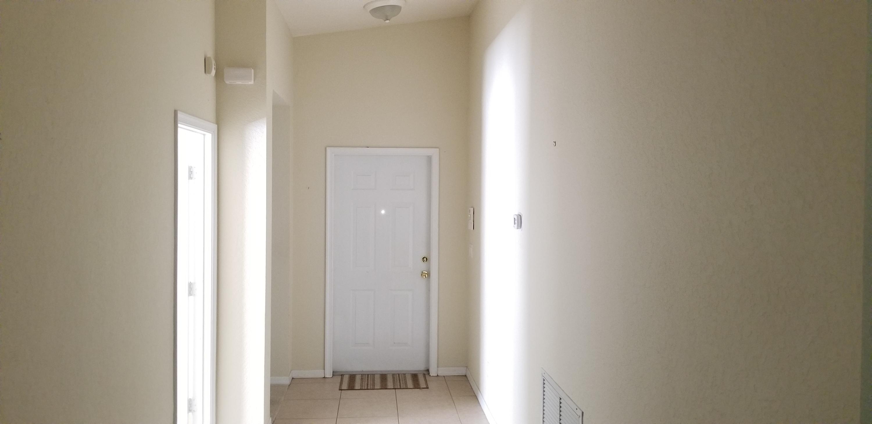 FIRST REPLAT OF PORTOFINO ISLES - Residential Lease