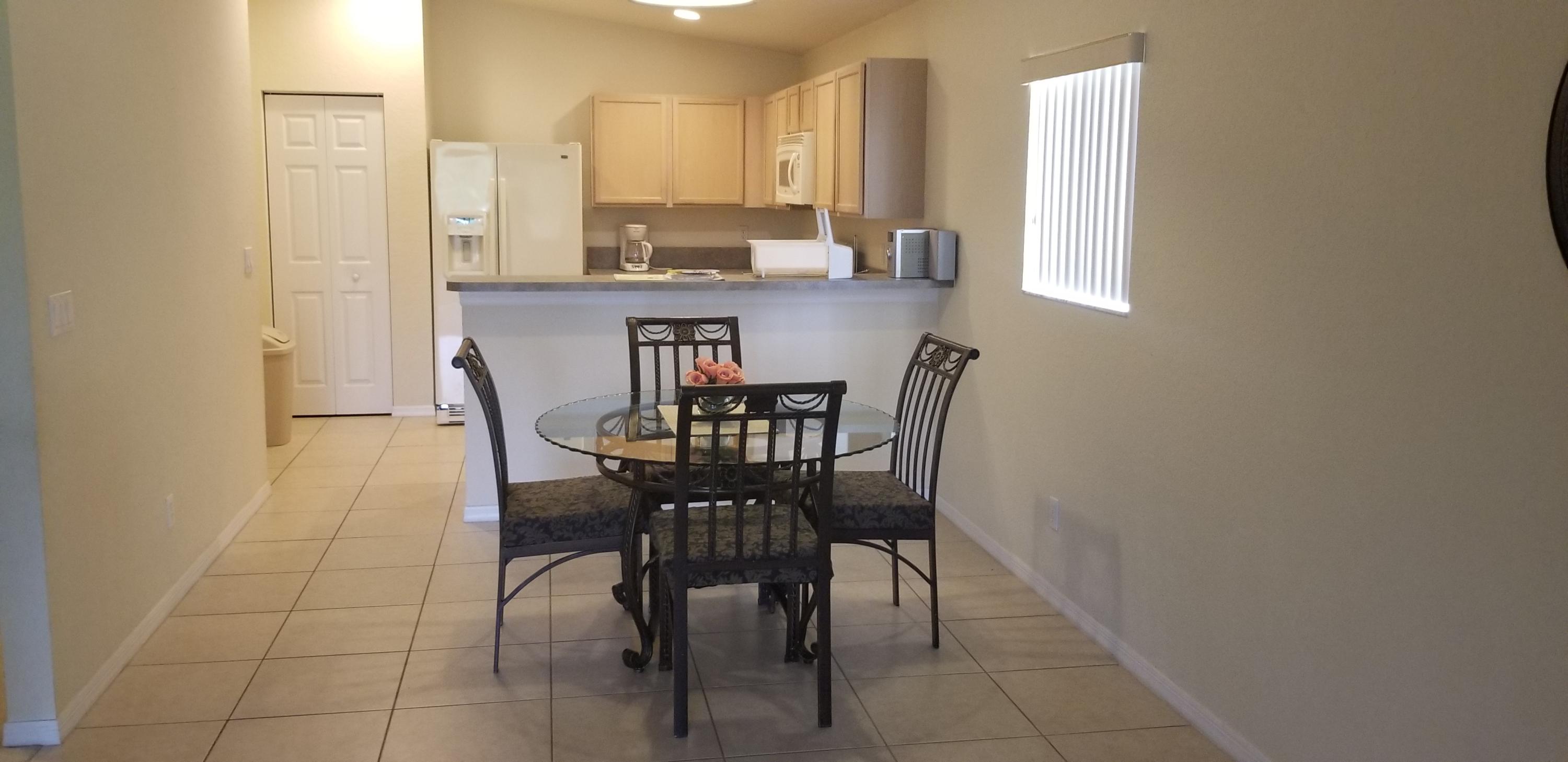 FIRST REPLAT OF PORTOFINO ISLES - Residential Lease