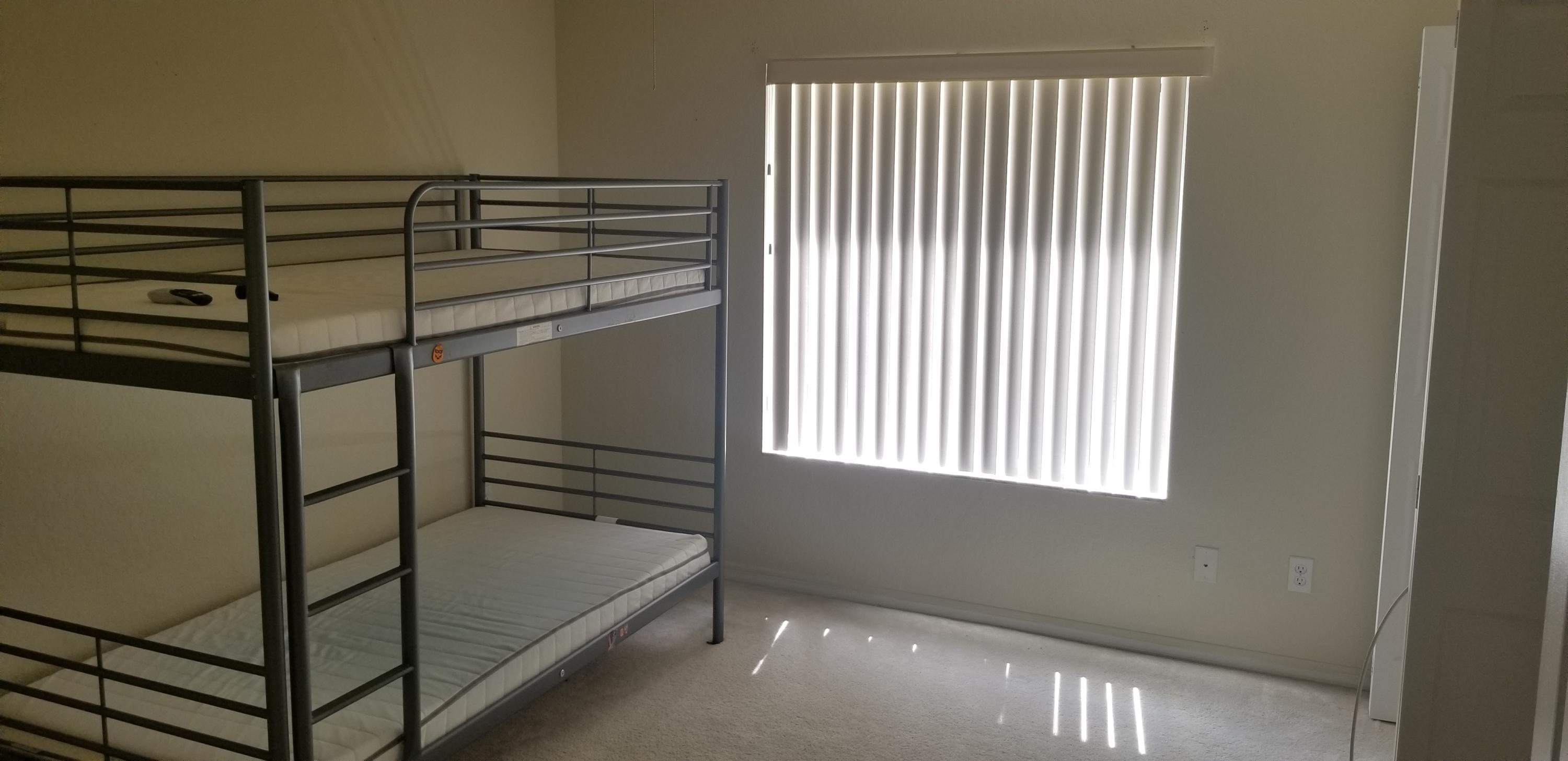 FIRST REPLAT OF PORTOFINO ISLES - Residential Lease