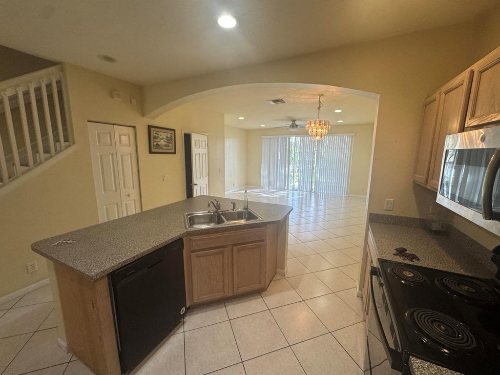 Photo of 8171 Bellagio Lane, Boynton Beach, FL 33472 (MLS # R11147320)