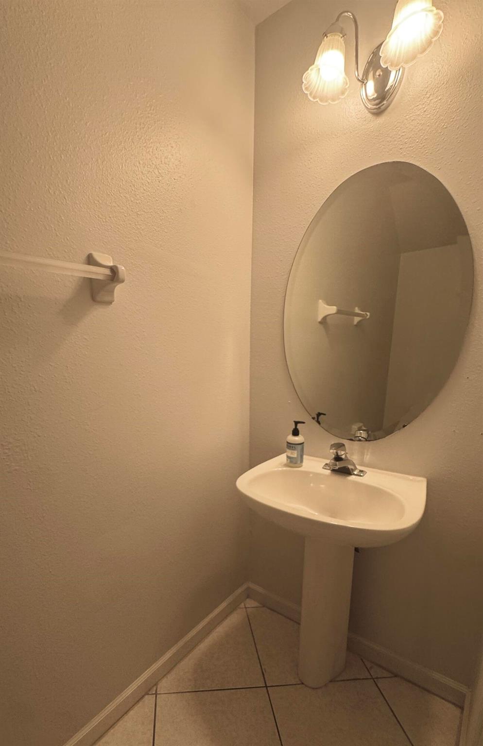 MELROSE PUD VERONA LAKES - Residential Lease