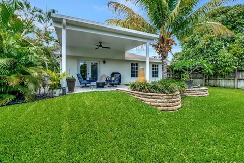 Single Family Residence in Boynton Beach FL 1200 7th Court 29.jpg