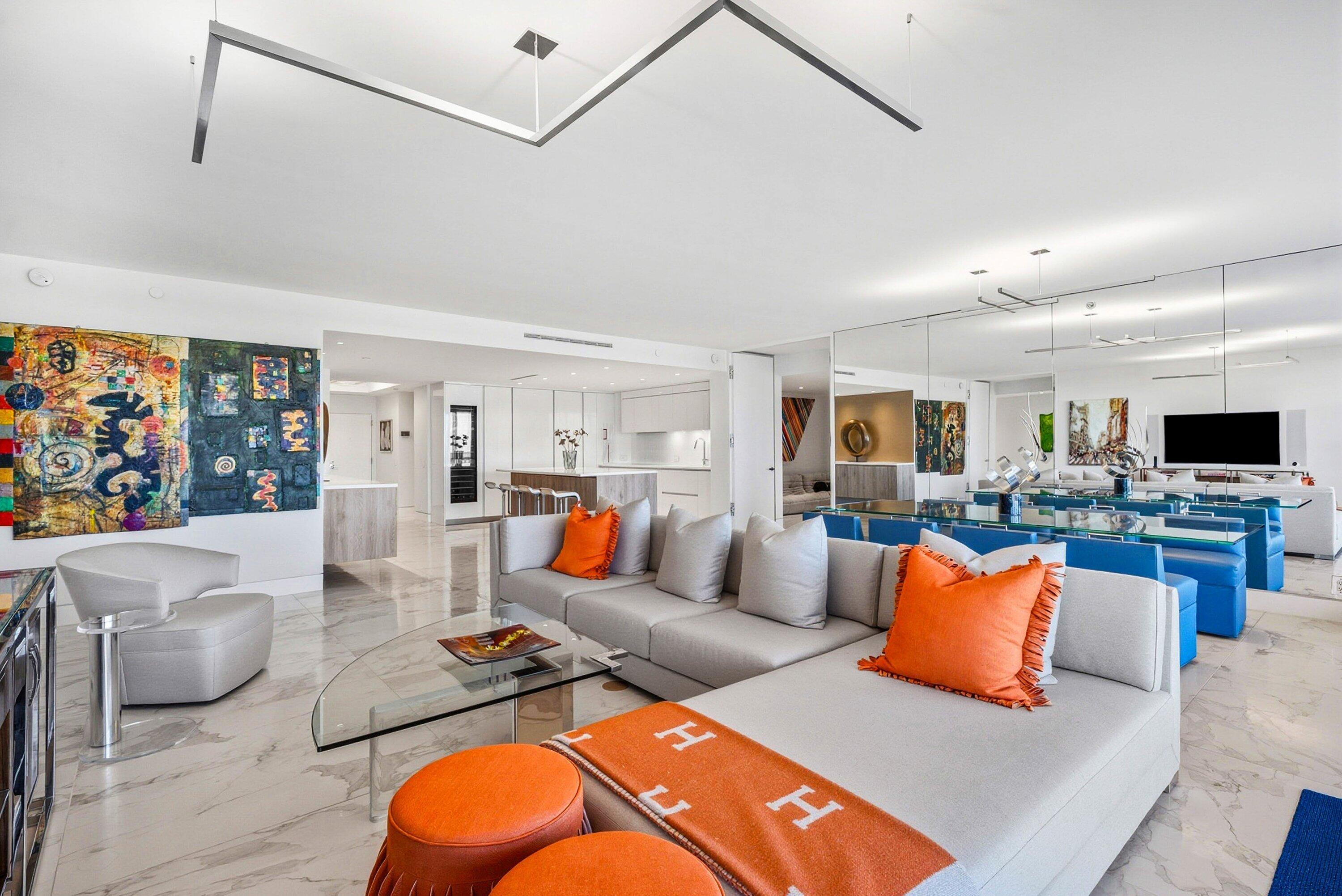 TWENTY ONE HUNDRED CONDO - Residential