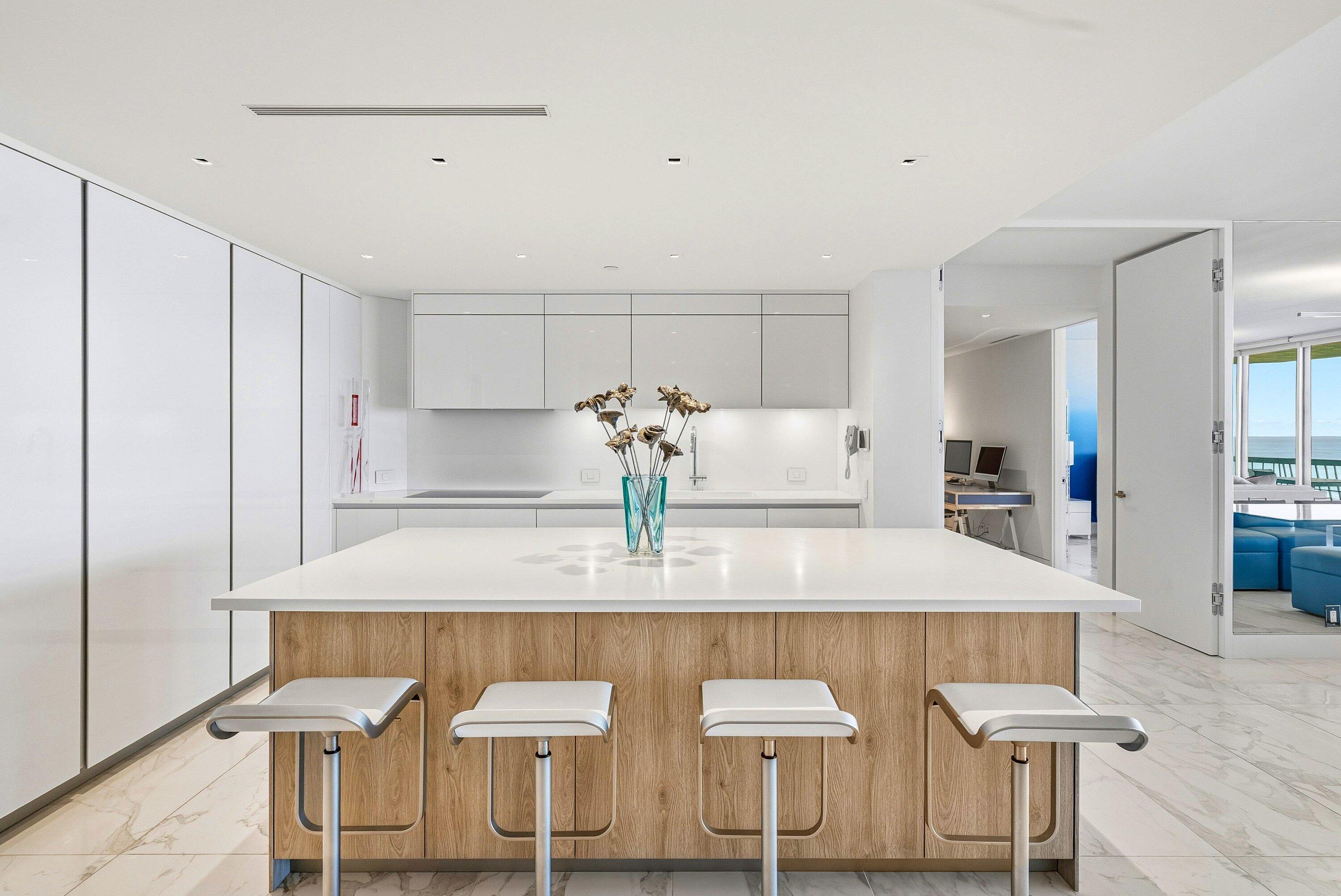 TWENTY ONE HUNDRED CONDO - Residential