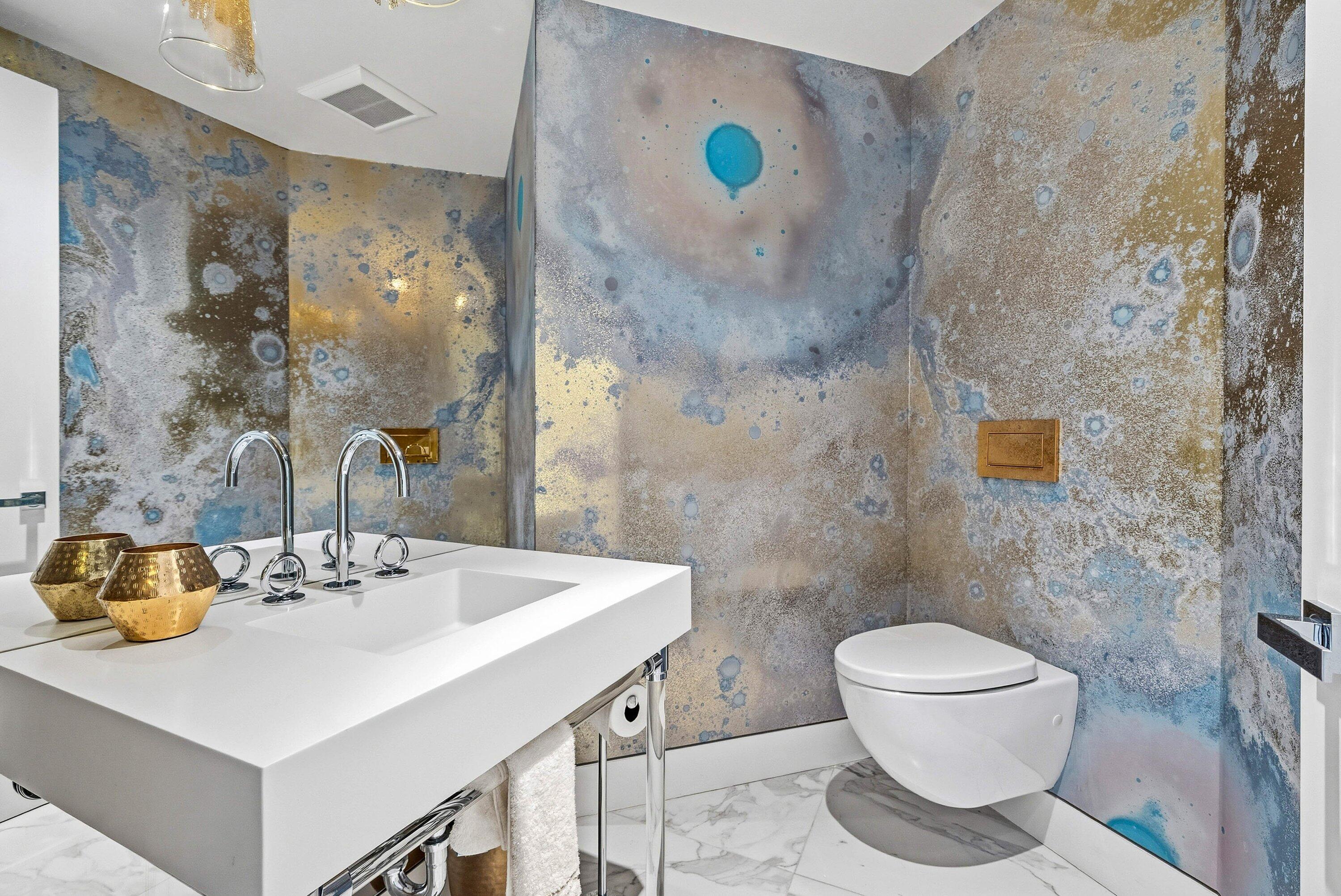 TWENTY ONE HUNDRED CONDO - Residential