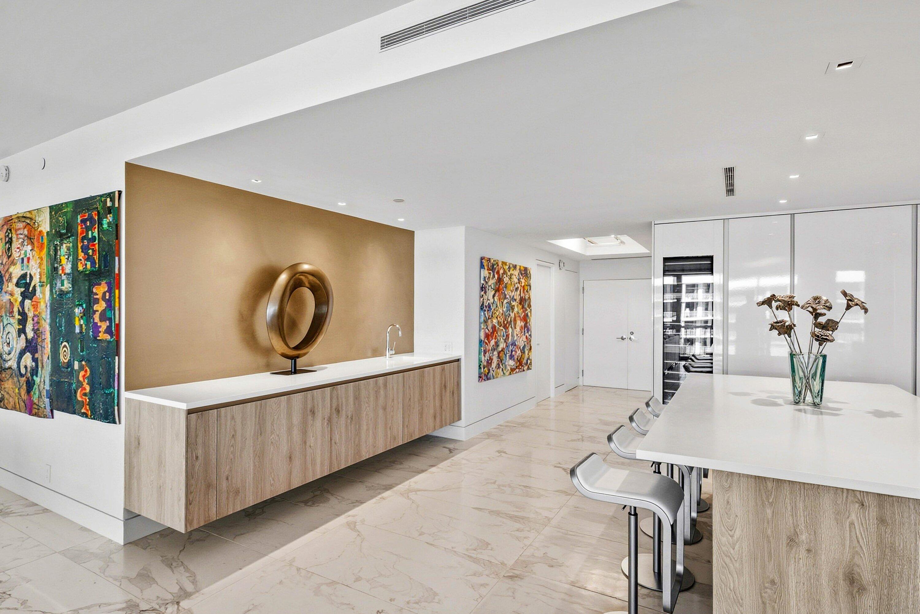 TWENTY ONE HUNDRED CONDO - Residential