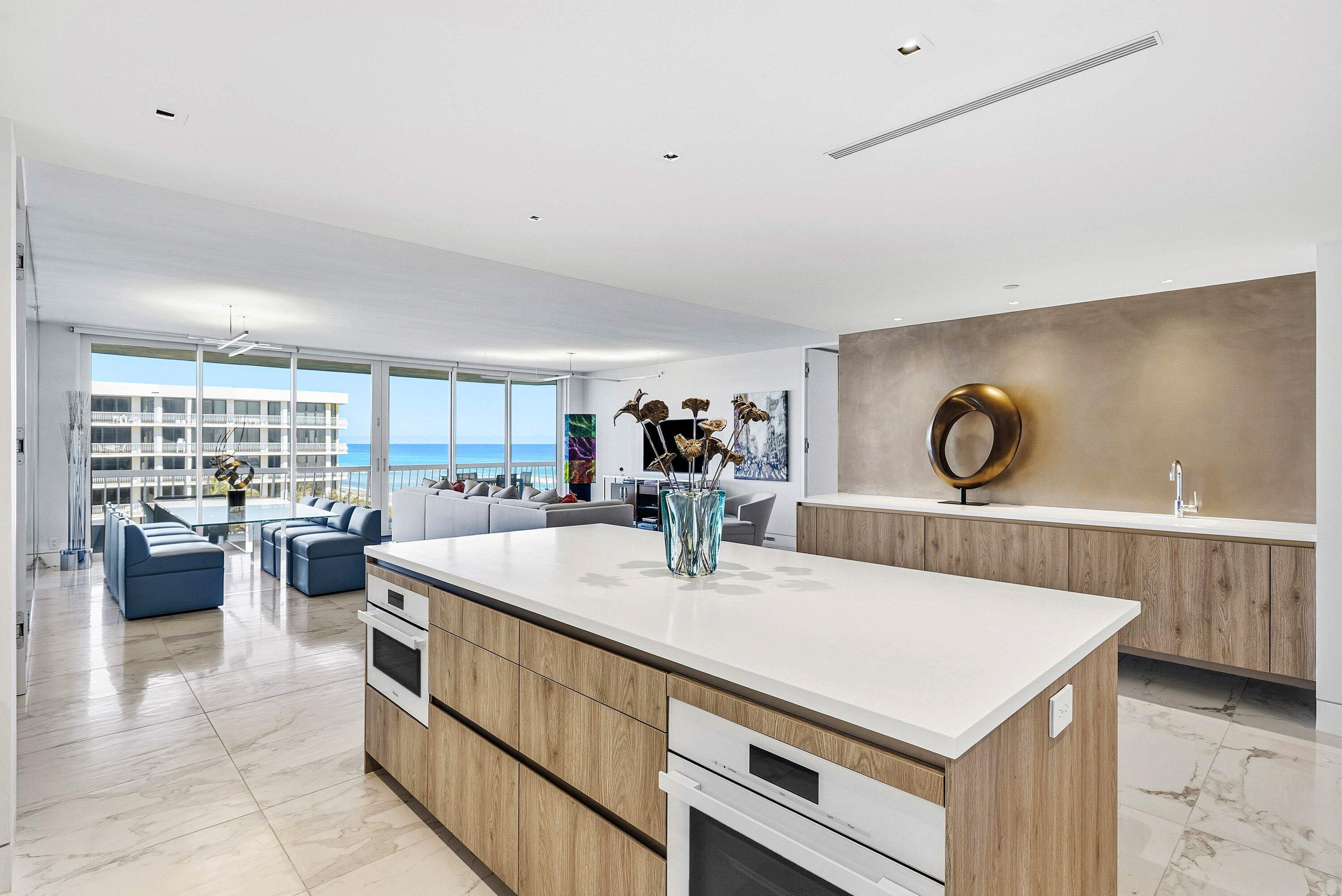 TWENTY ONE HUNDRED CONDO - Residential