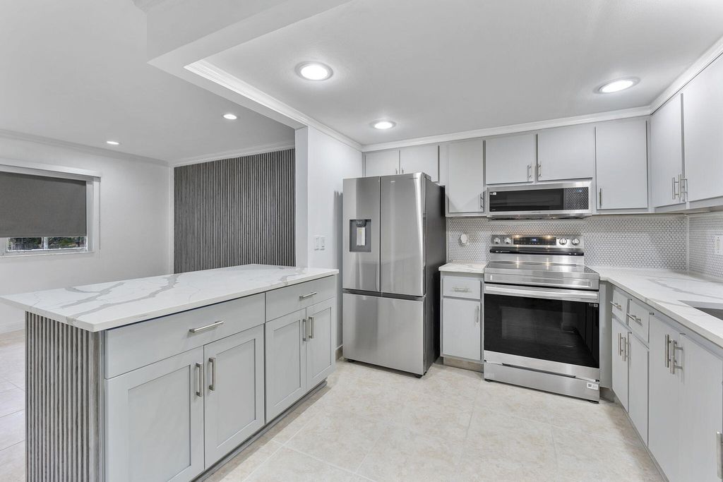 Photo of 527 Brittany K, Delray Beach, FL 33446 (MLS # R11147672)