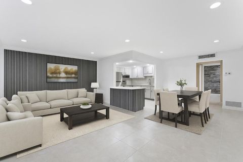 527 Brittany K Delray Beach FL 33446