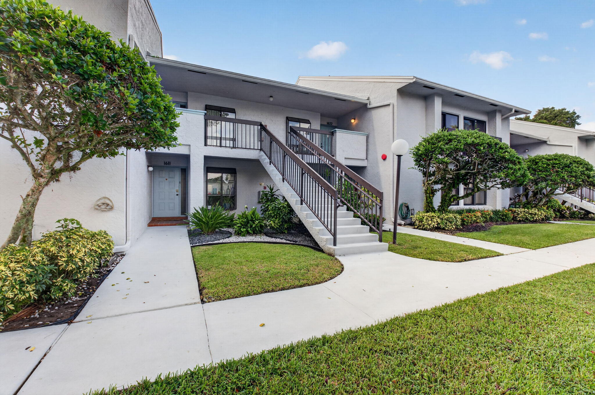 5086 Golfview Court 1622