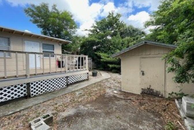 NORTH PALM BCH 1 - Residential Income