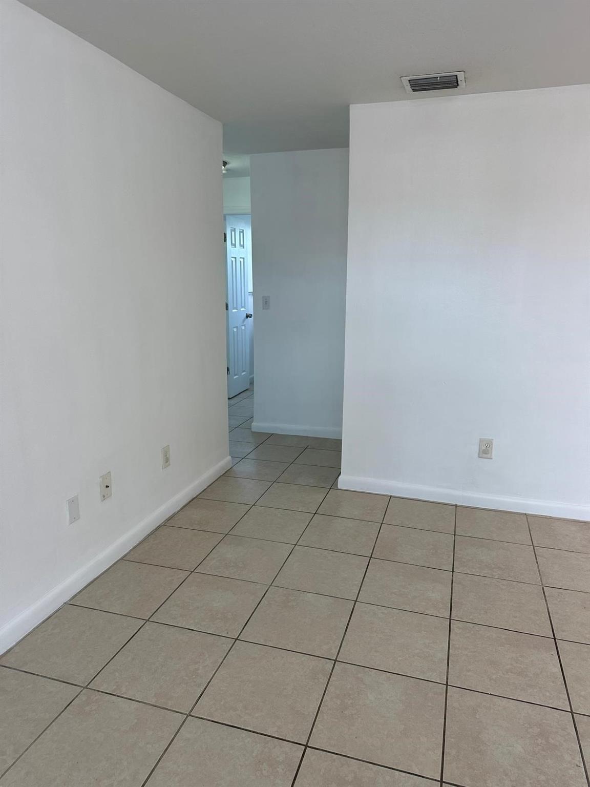 750 NW 56th St 14