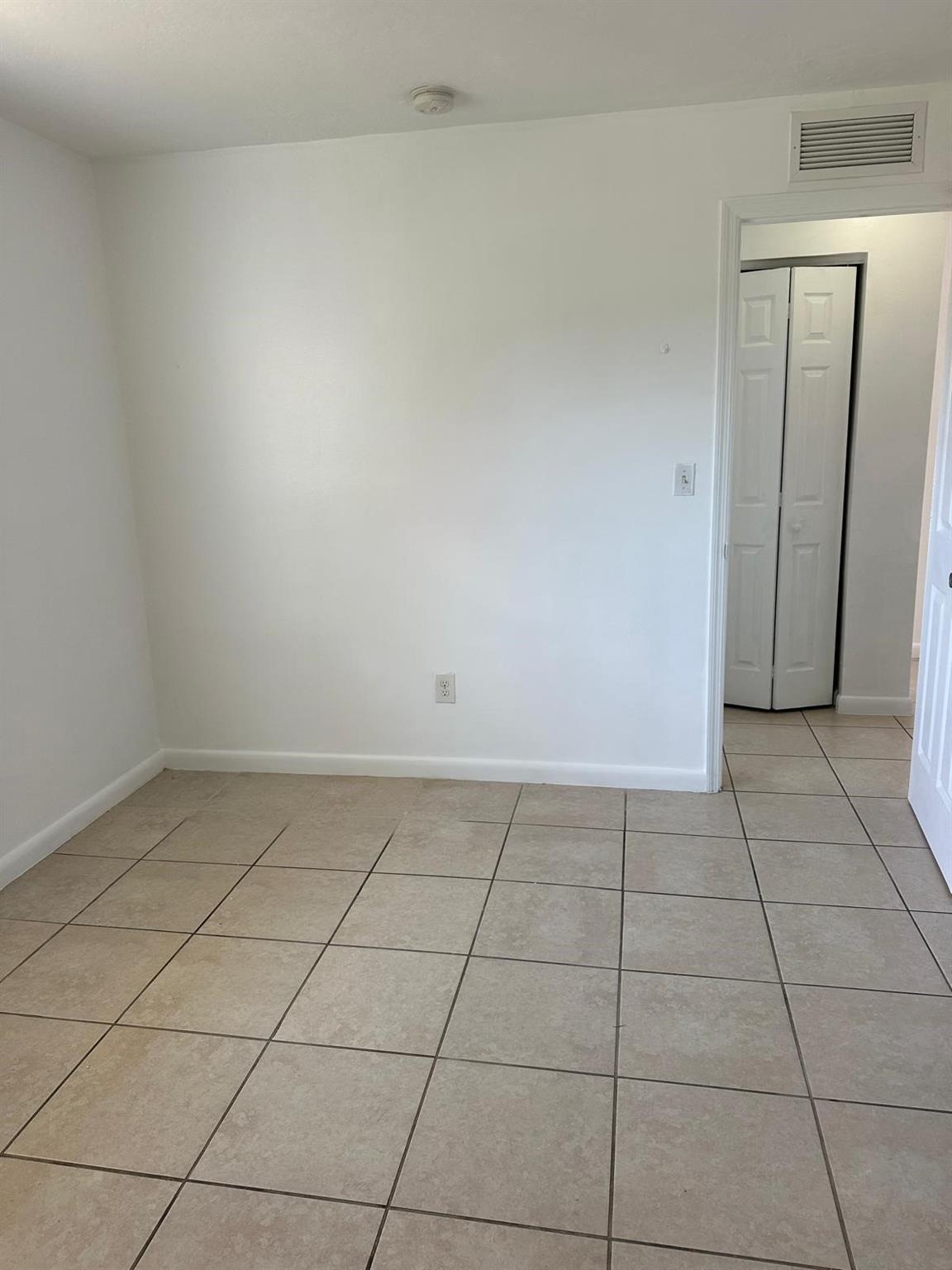 750 NW 56th St 14