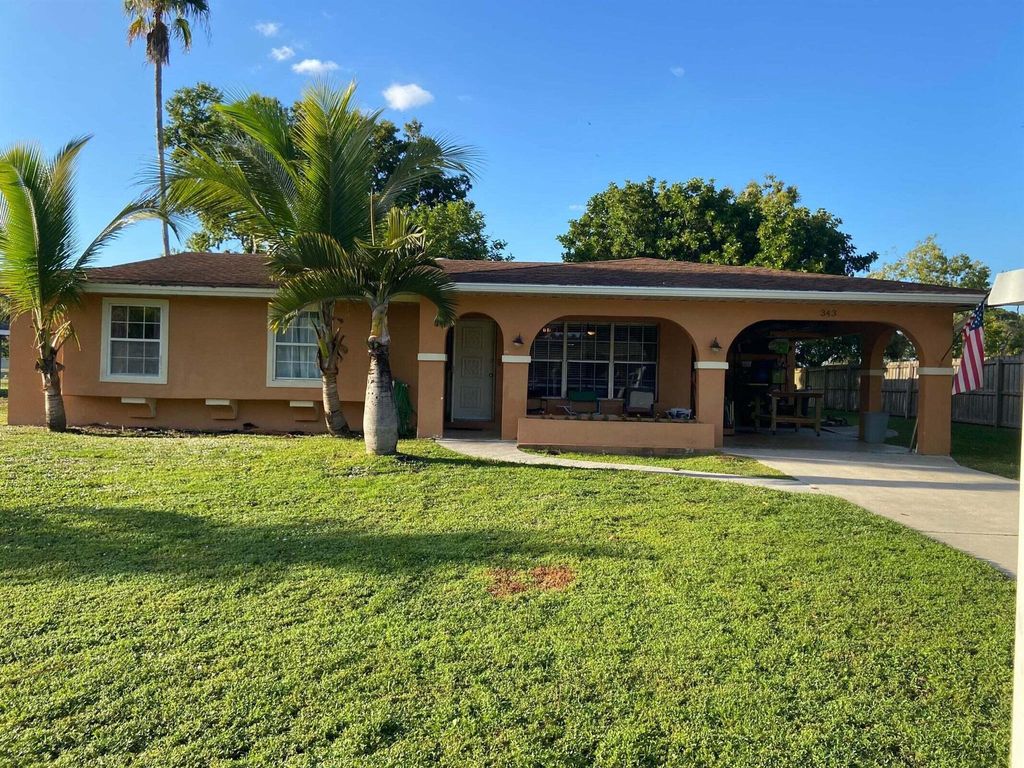 Photo of 343 NE Brasher Court, Port St Lucie, FL 34983 (MLS # R10923258)