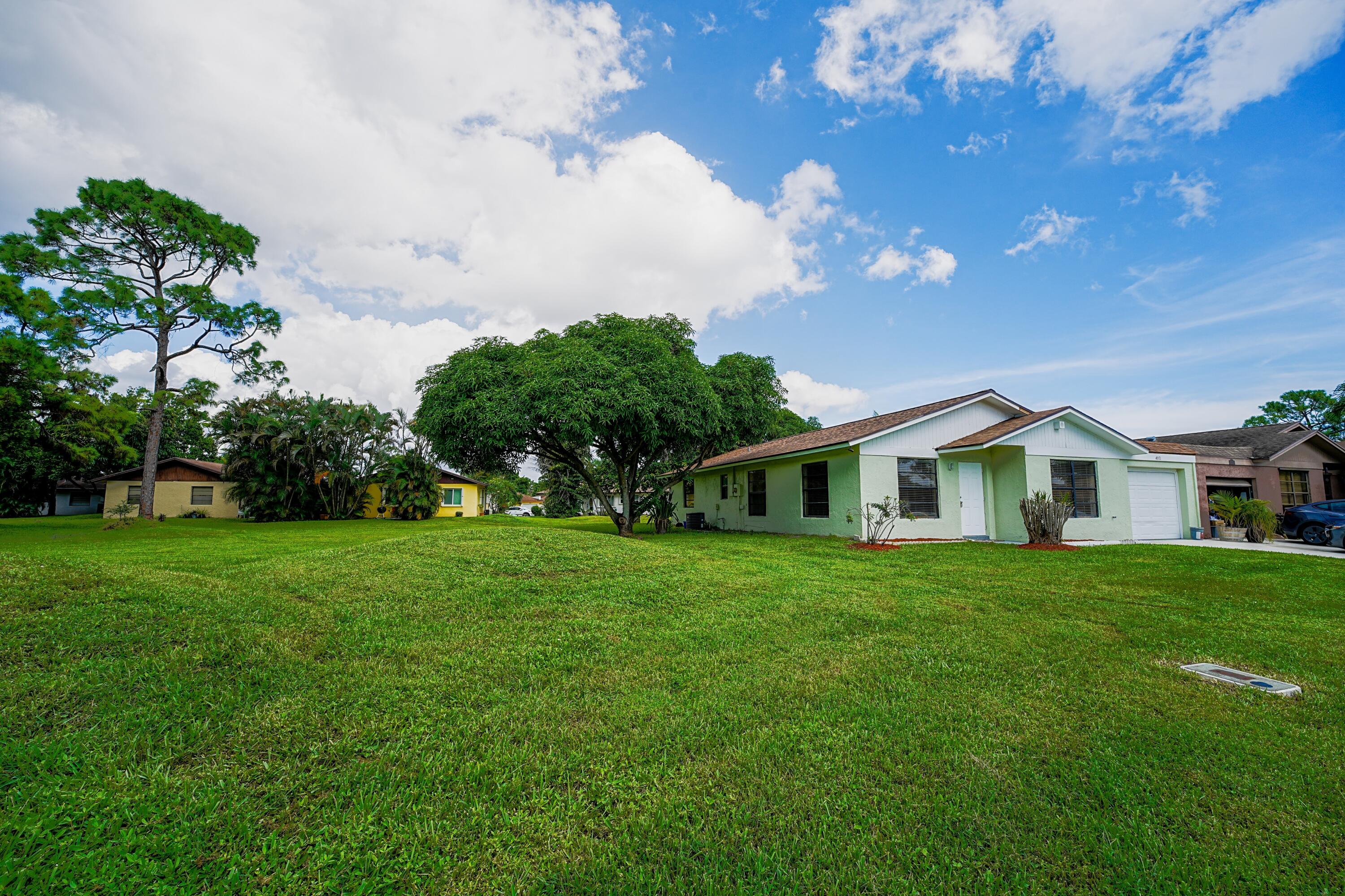 4971 Palm Hill Drive