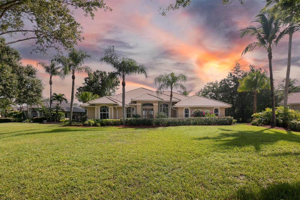 Photo of 4844 SW Lake Grove Circle, Palm City, FL 34990 (MLS # R10738007)