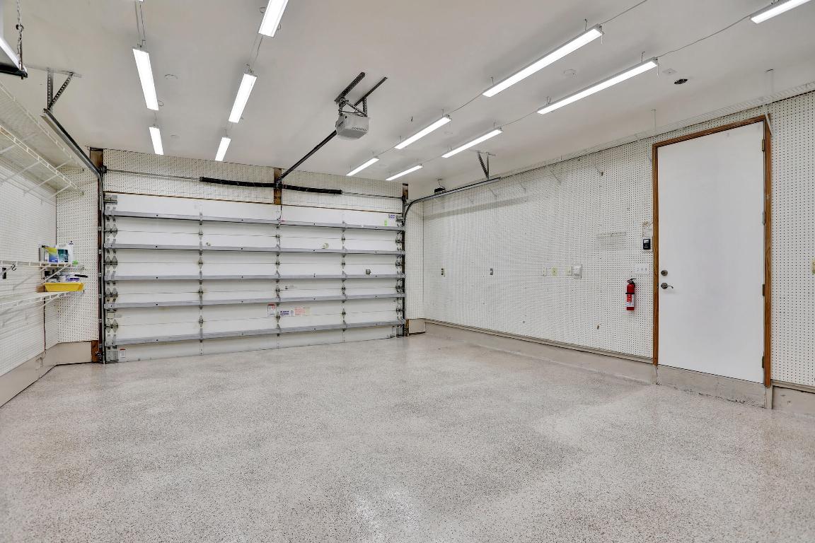 VENETIAN ISLES 2ND SEC - Residential