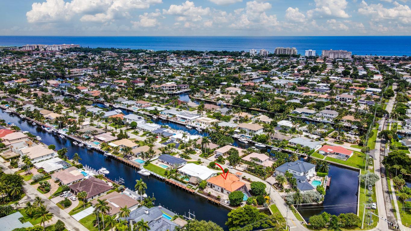 VENETIAN ISLES 2ND SEC - Residential