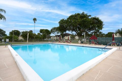 A home in Lake Worth