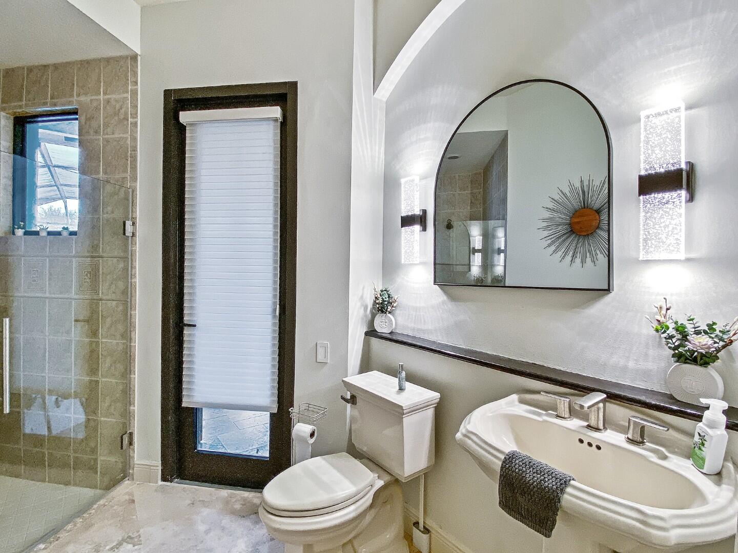 Islands of Jupiter - Residential