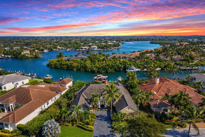 Islands of Jupiter - Residential