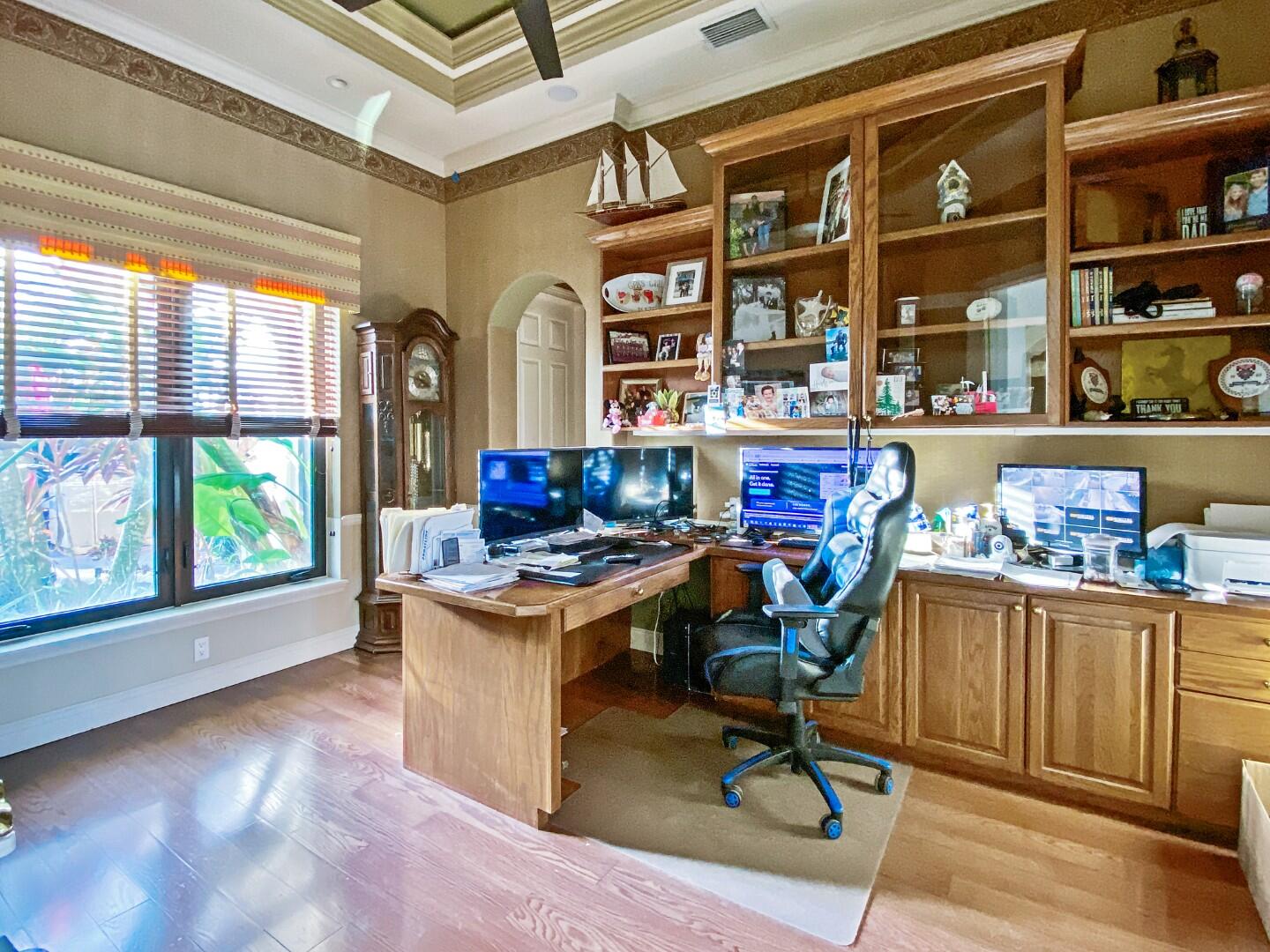 Islands of Jupiter - Residential