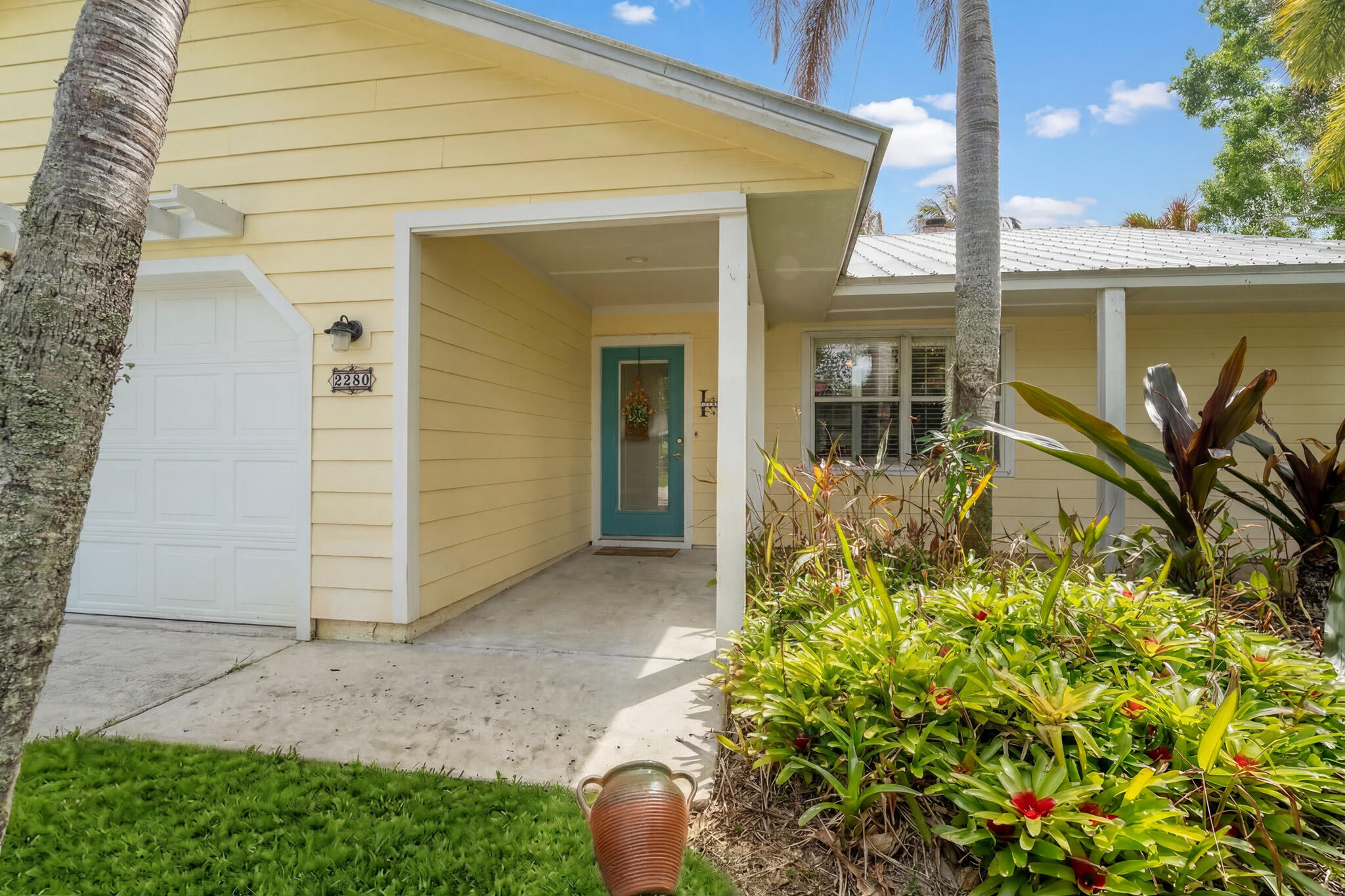 2280 SE Longhorn Avenue