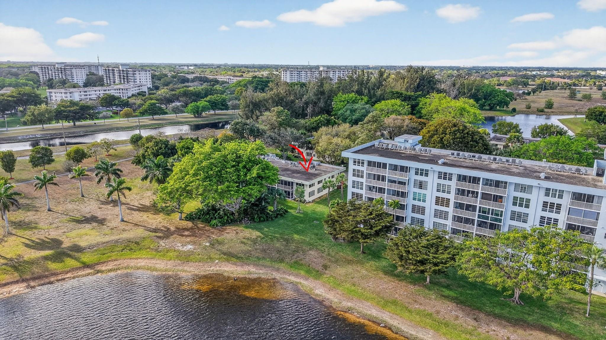 Country Club Fairways Con - Residential