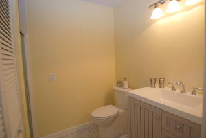 GREENS CAY OF JONATHANS LANDING - Residential Lease