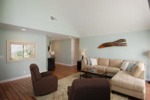 GREENS CAY OF JONATHANS LANDING - Residential Lease