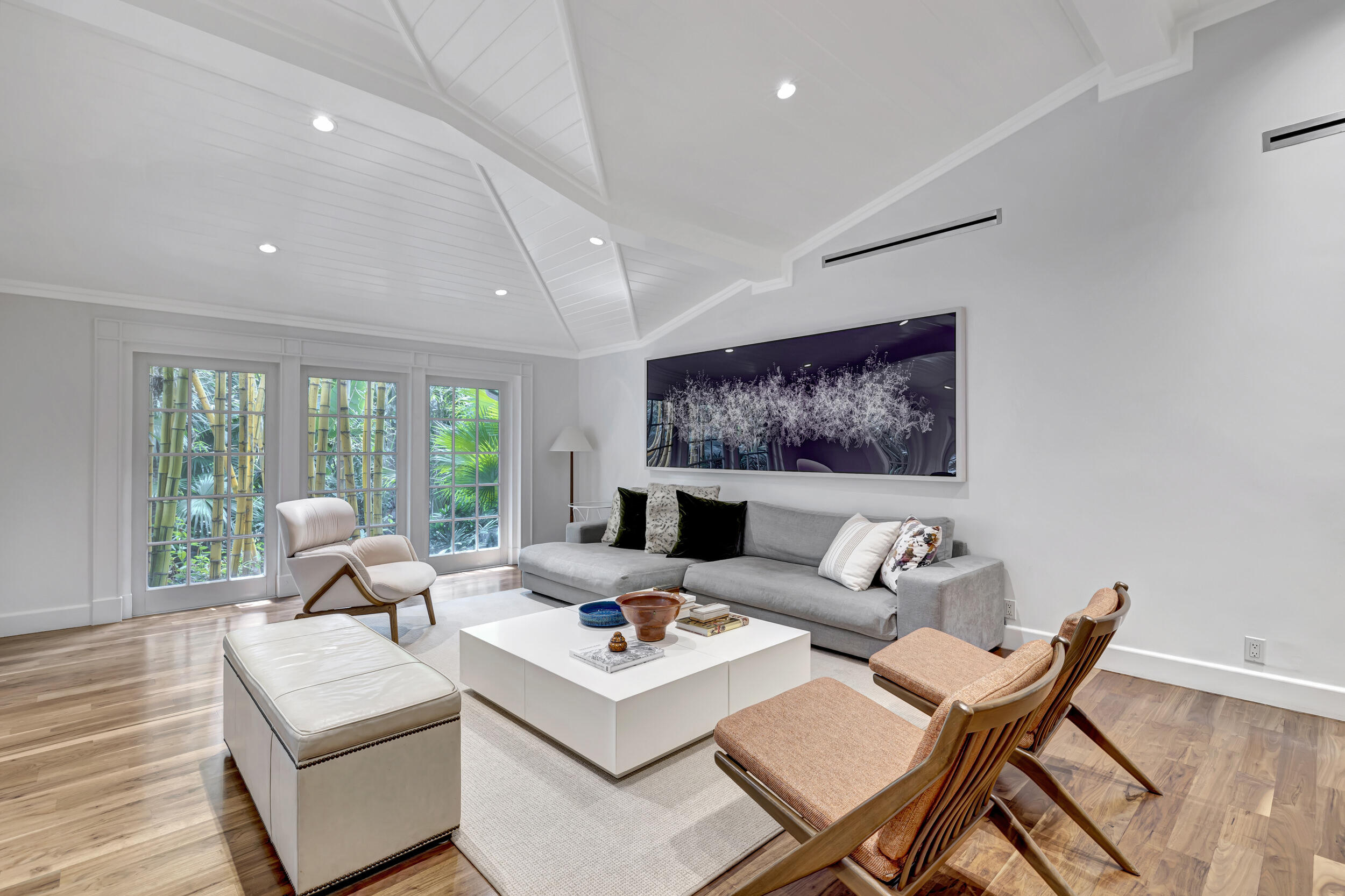 RUNNYMEDE - Residential