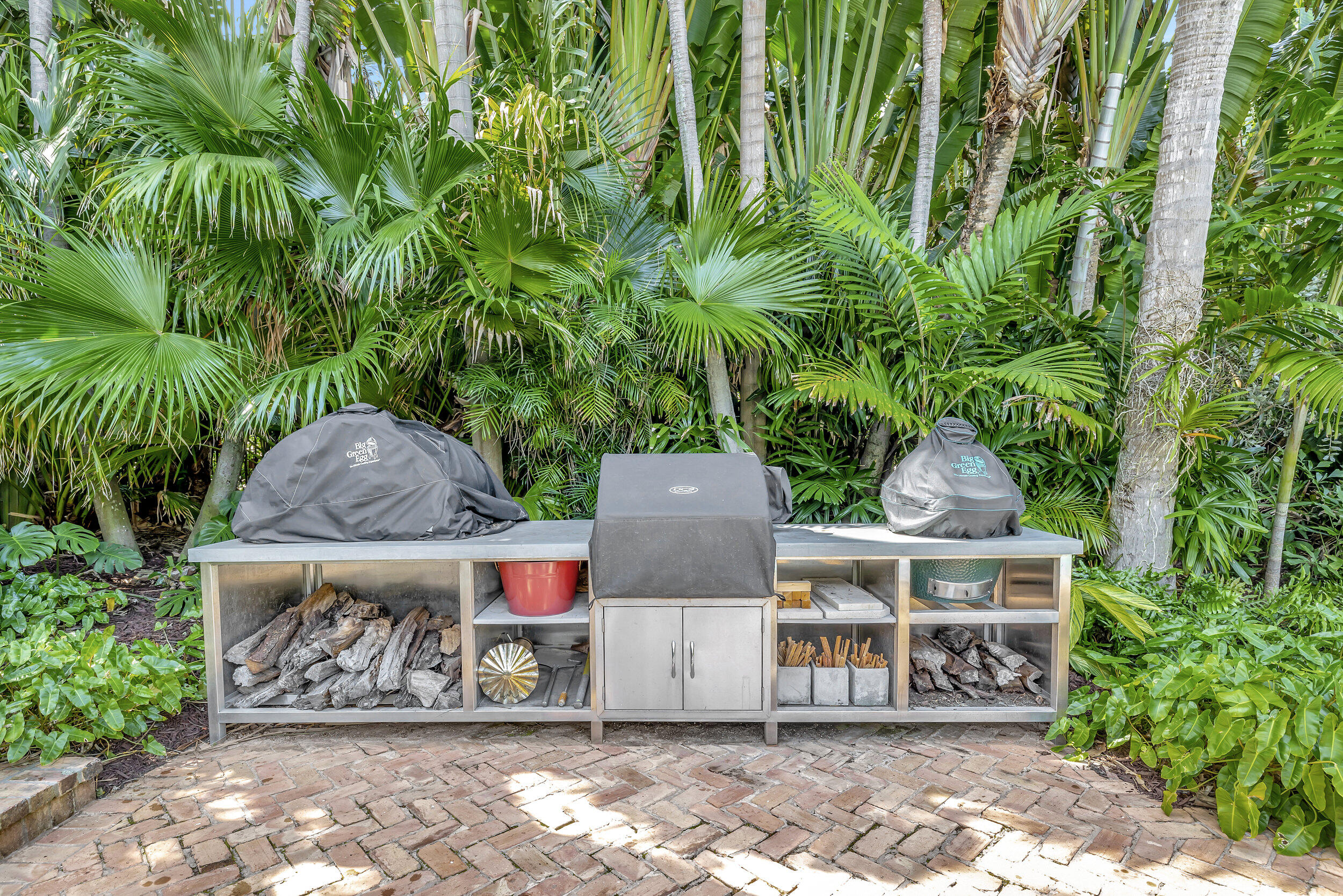 RUNNYMEDE - Residential