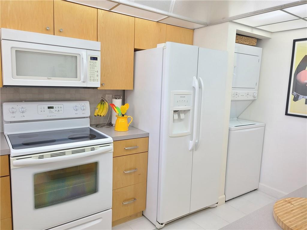 GREENS OF INVERRARY - Residential