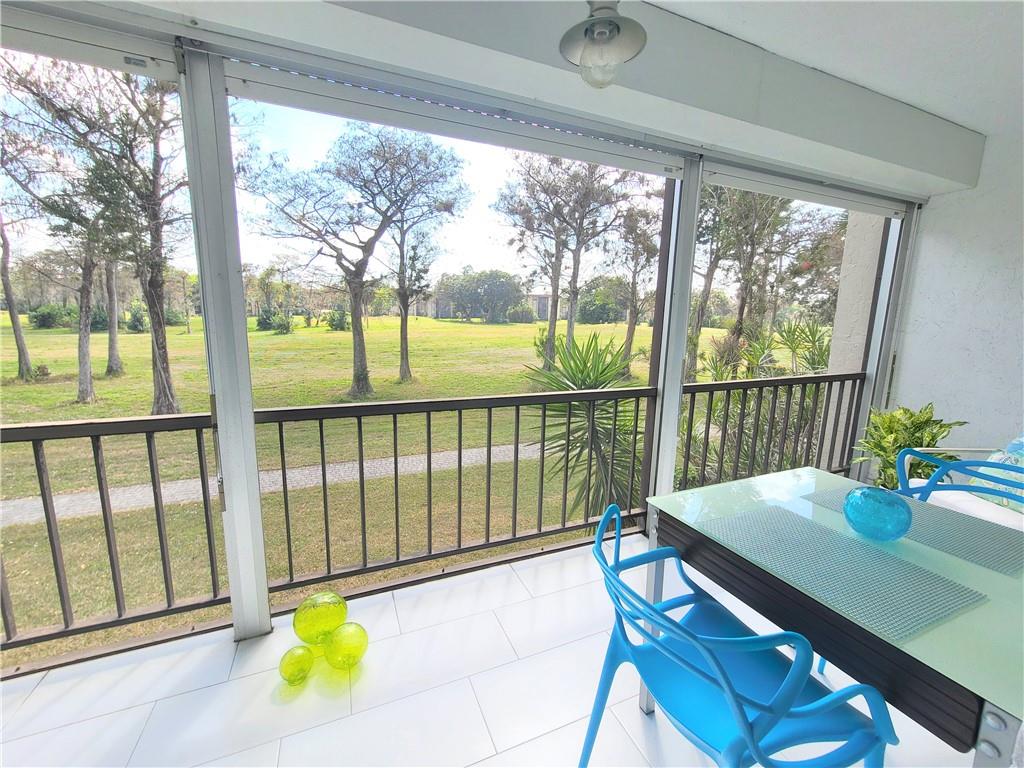 GREENS OF INVERRARY - Residential