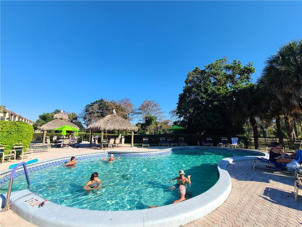 GREENS OF INVERRARY - Residential