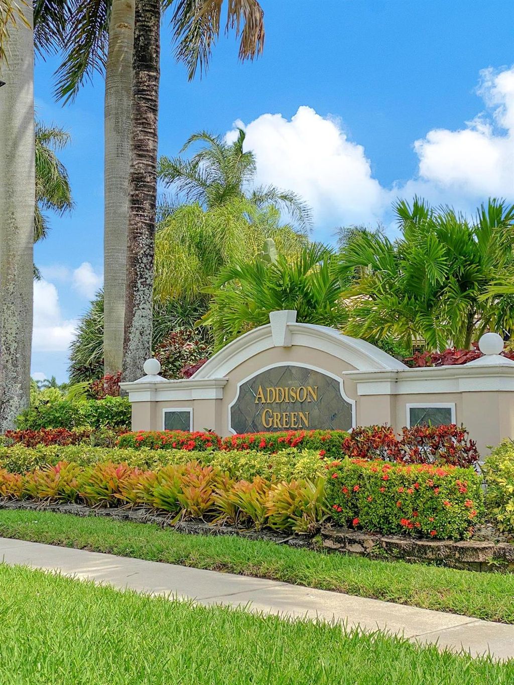 Photo of 6731 Southport Drive W, Boynton Beach, FL 33472 (MLS # R11077457)