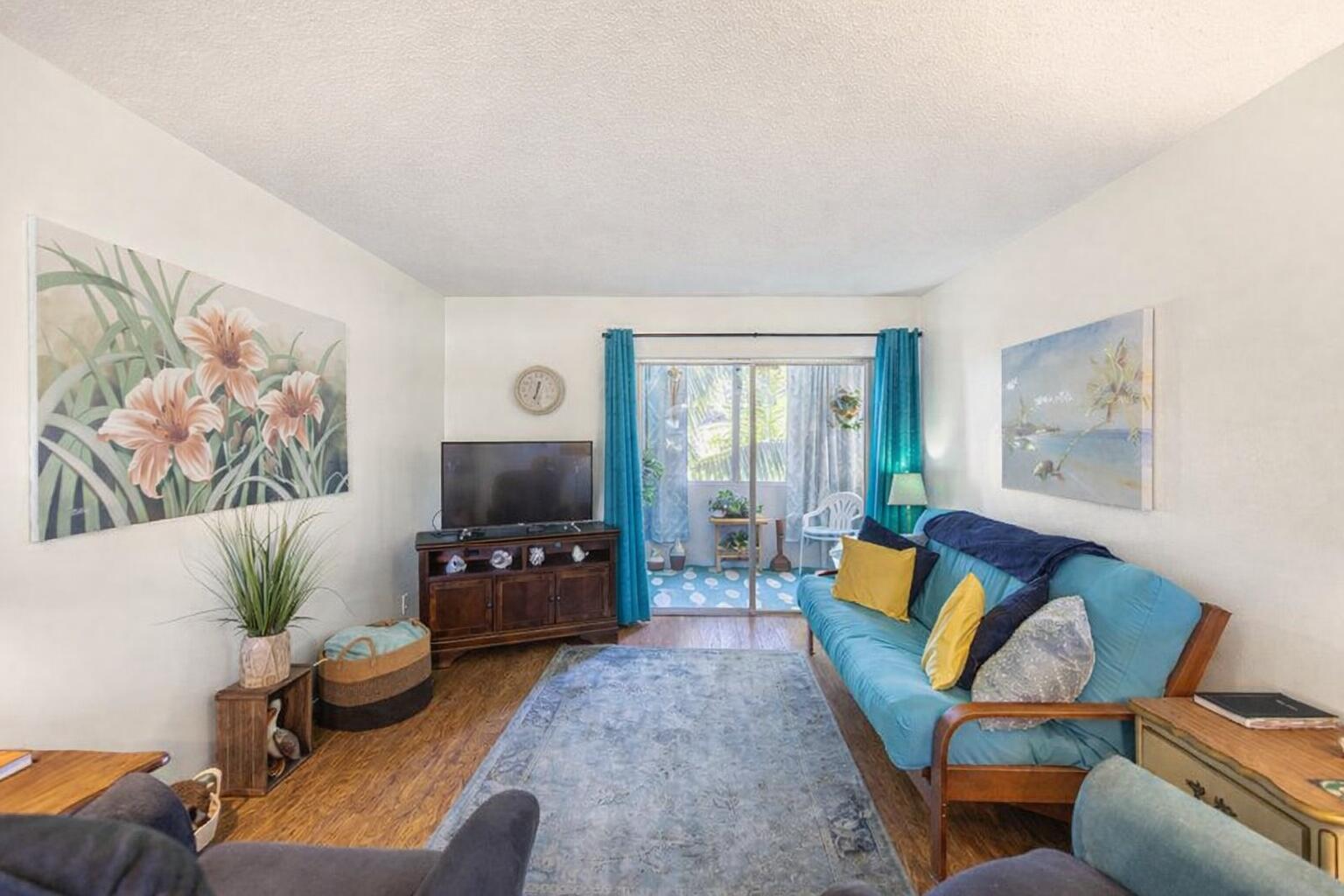 LAKESIDE VILLAGE CONDO 5 - Residential