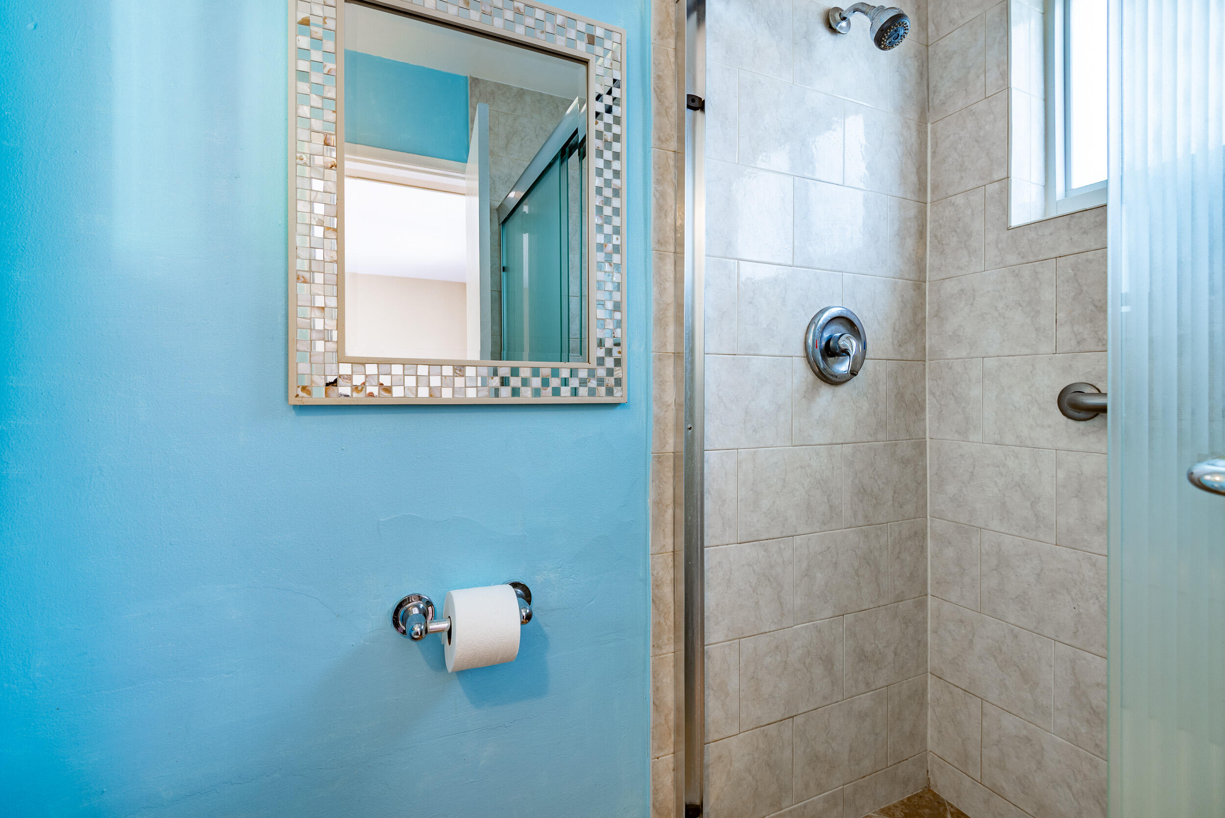 DELRAY MANORS - Residential